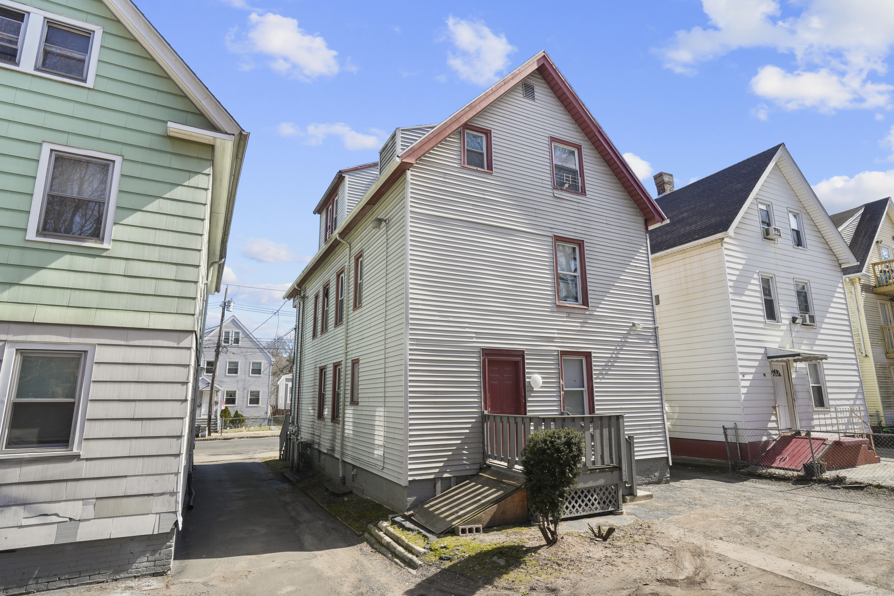 186 Farren Avenue