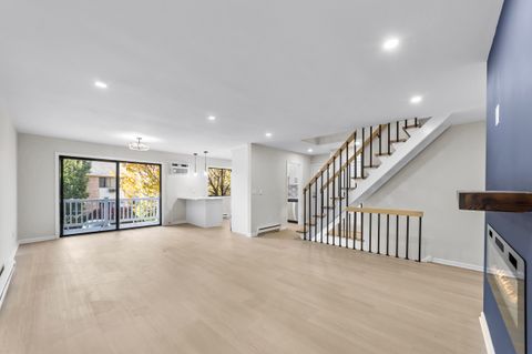 Tiny photo for 180 Glenbrook Road #APT 35, Stamford, CT 06902 (MLS # 24144514)