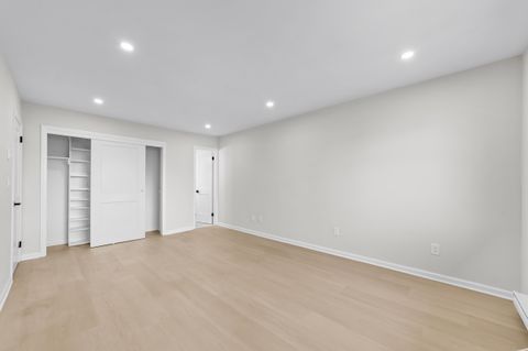 Tiny photo for 180 Glenbrook Road #APT 35, Stamford, CT 06902 (MLS # 24144514)