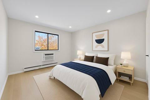 Tiny photo for 180 Glenbrook Road #APT 35, Stamford, CT 06902 (MLS # 24144514)