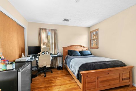 Tiny photo for 10 Willow Street, Oxford, CT 06478 (MLS # 24136632)