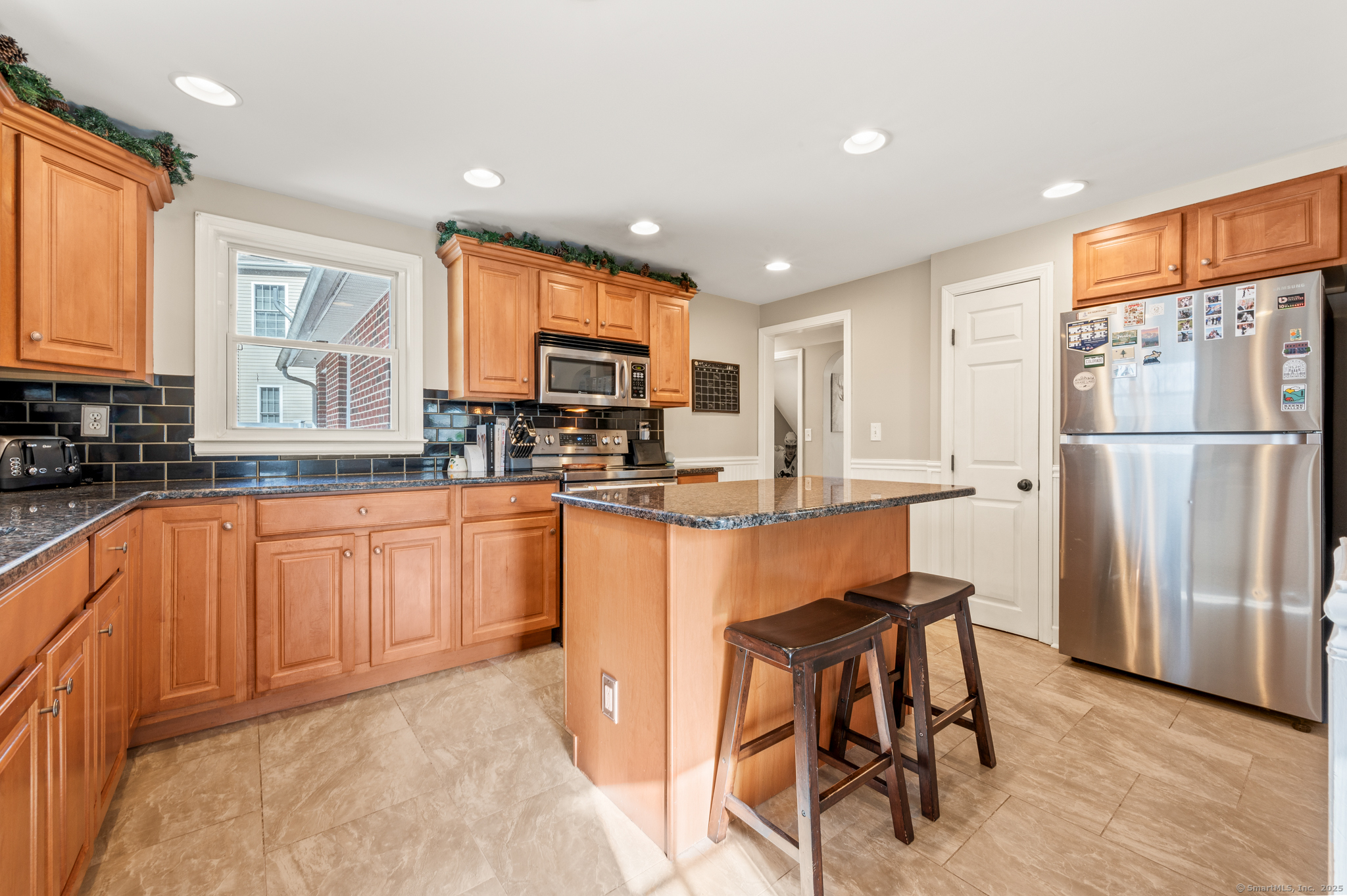 28 S End Road, Southington, Connecticut image 2