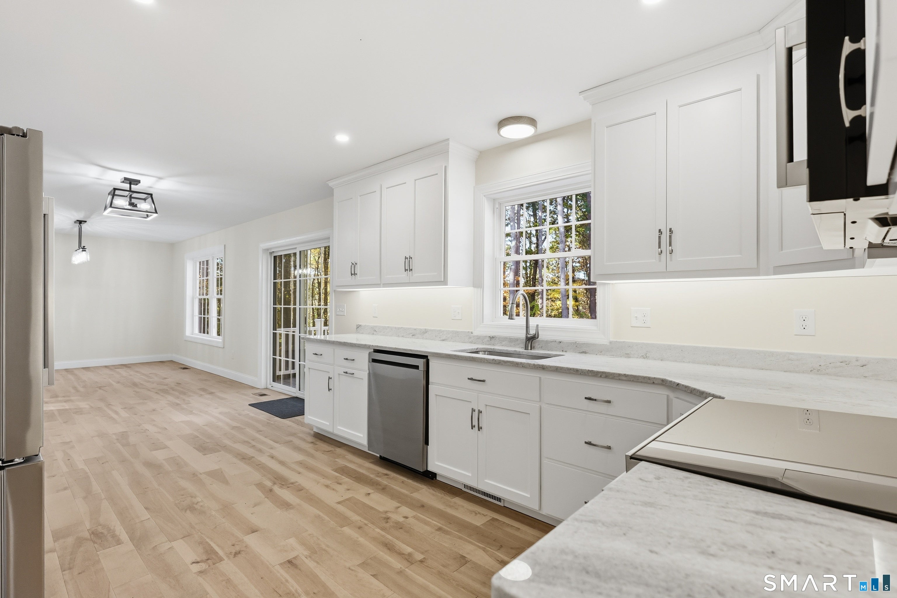 127 Holcomb Hill Road