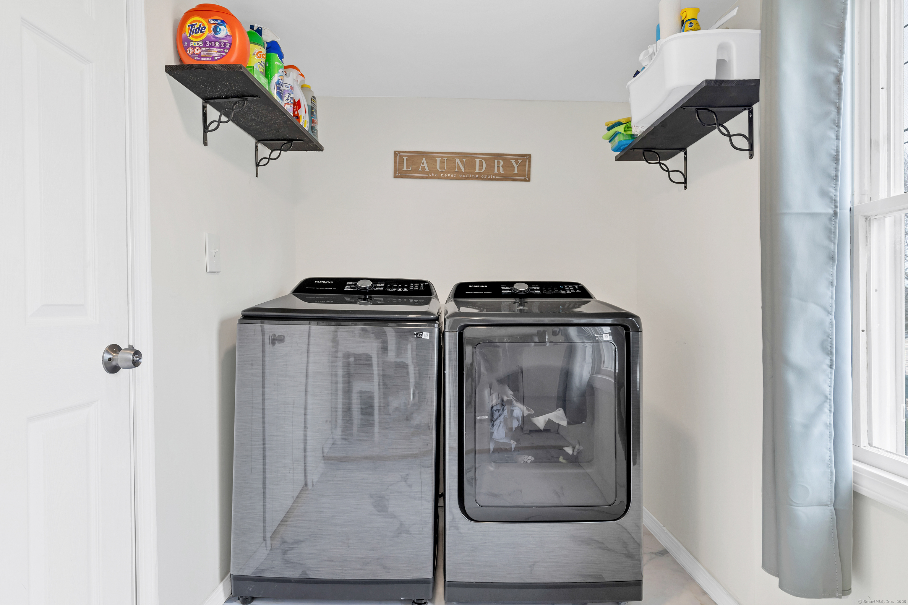 34 Downer Street, Stonington, Connecticut image 12