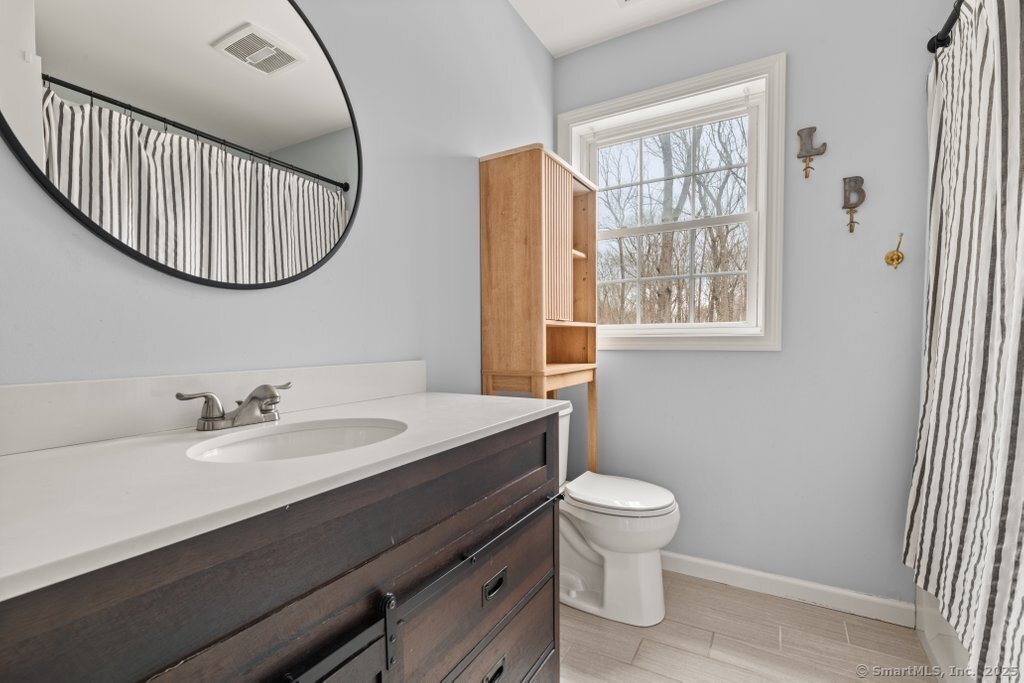 9 Arrowhead Lane, Newtown, Connecticut image 28
