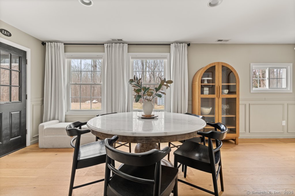 9 Arrowhead Lane, Newtown, Connecticut image 20