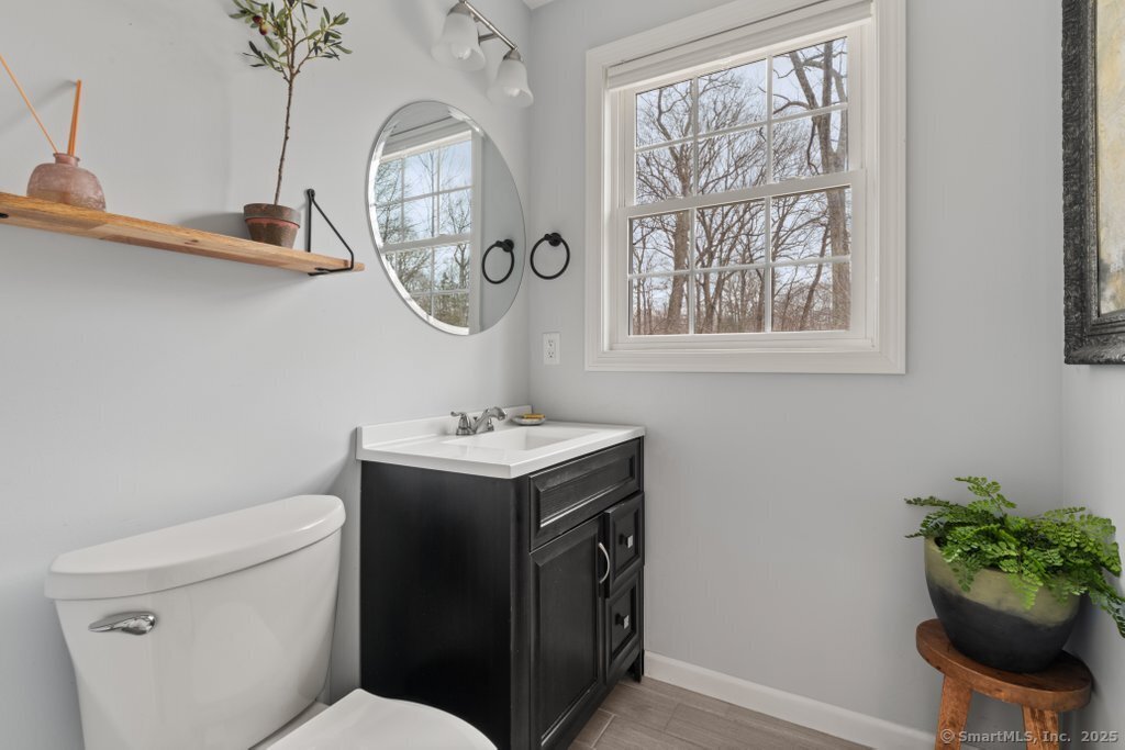9 Arrowhead Lane, Newtown, Connecticut image 24