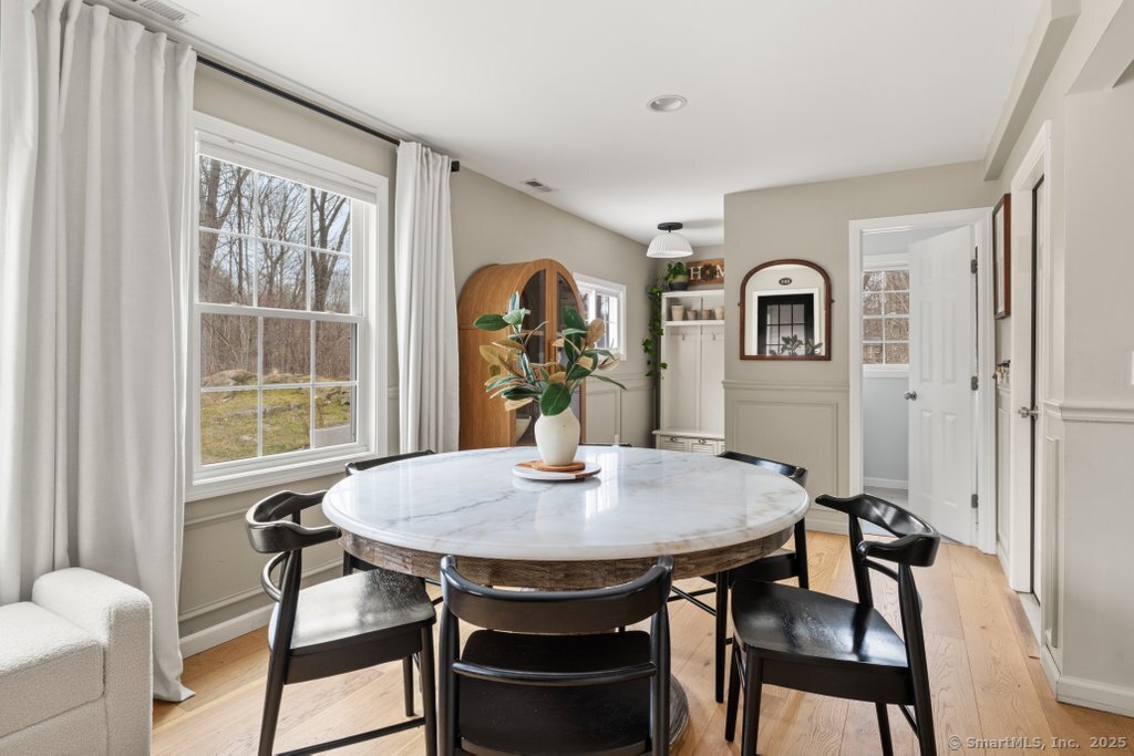 9 Arrowhead Lane, Newtown, Connecticut image 22