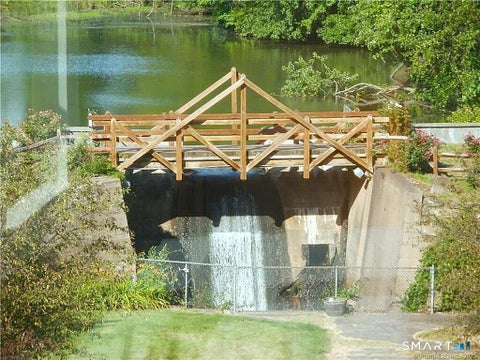 Tiny photo for 222 Williams Street E #112, Glastonbury, CT 06033 (MLS # 24190383)