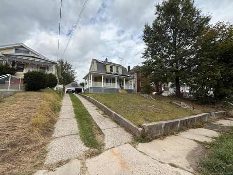 Tiny photo for 498 HAWLEY Avenue #2, Bridgeport, CT 06606 (MLS # 24134458)