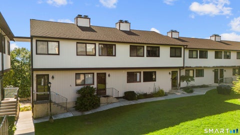 Condo For Sale - 27 Crows Nest Lane #17G<br/> Danbury, CT 06811