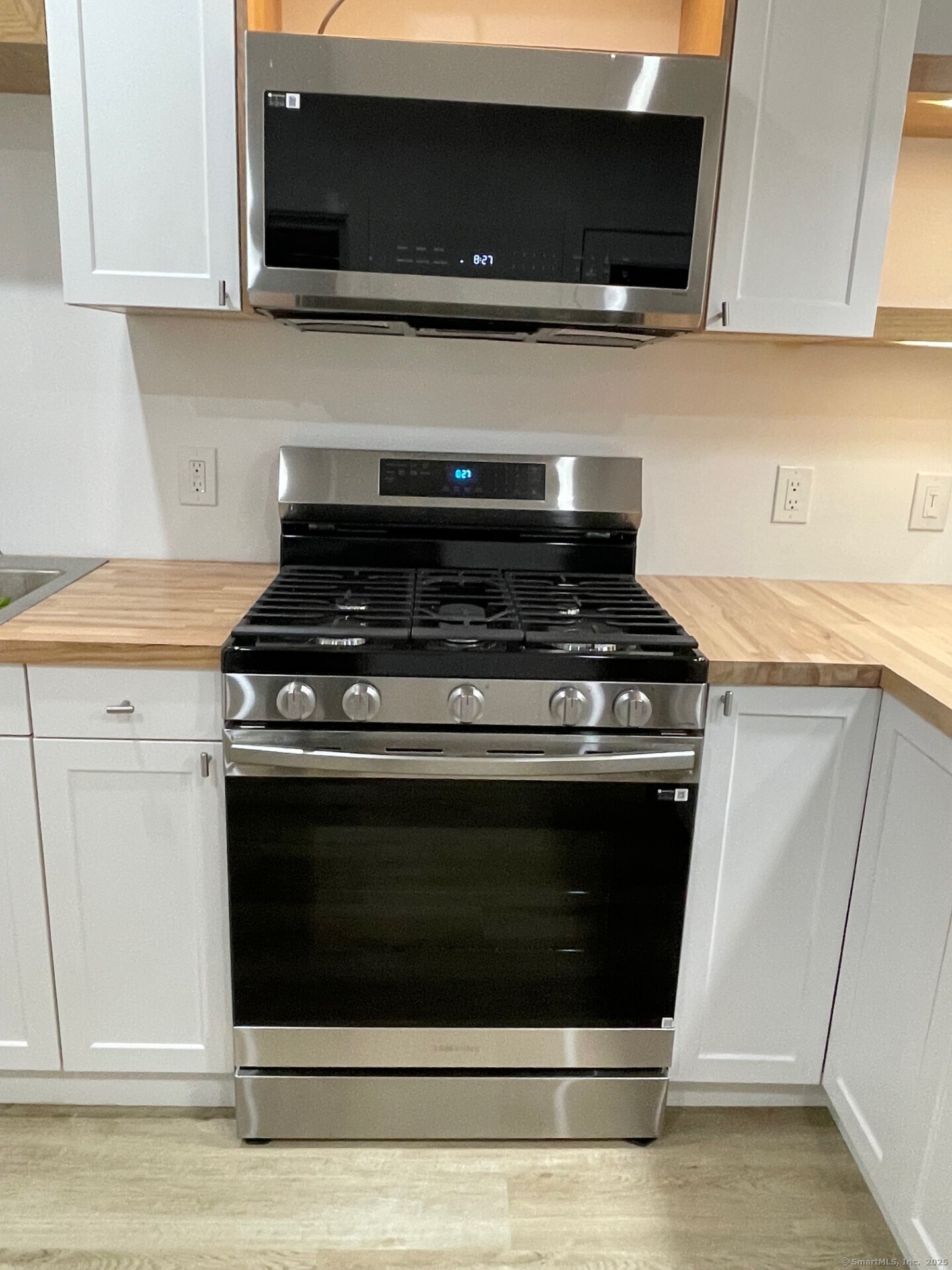 268 Flanders Road #TRLR 15, Groton, Connecticut image 9