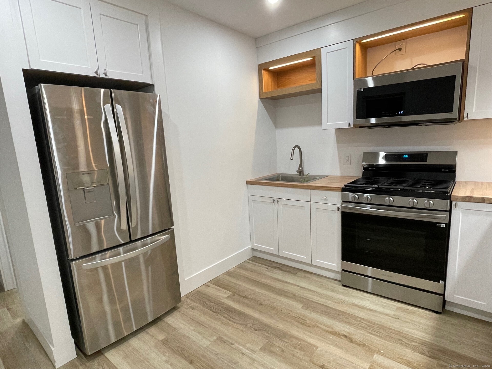 268 Flanders Road #TRLR 15, Groton, Connecticut image 11