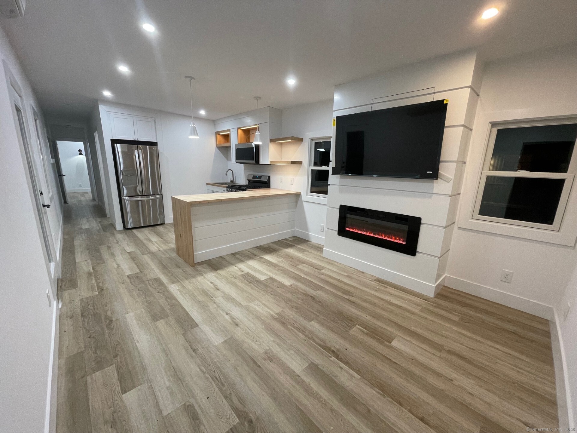 268 Flanders Road #TRLR 15, Groton, Connecticut image 10