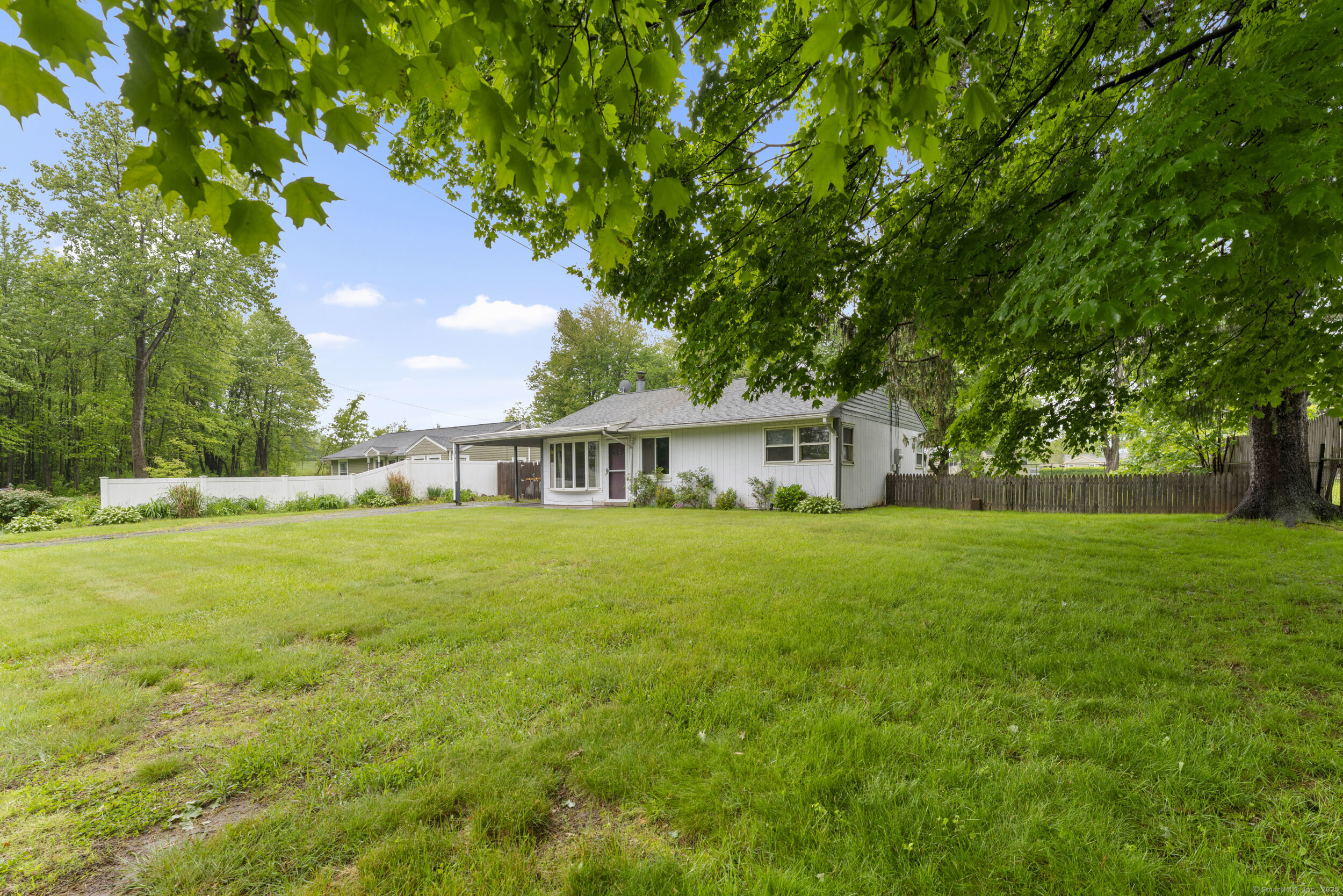 4 Meadow Road, Enfield, Connecticut image 24