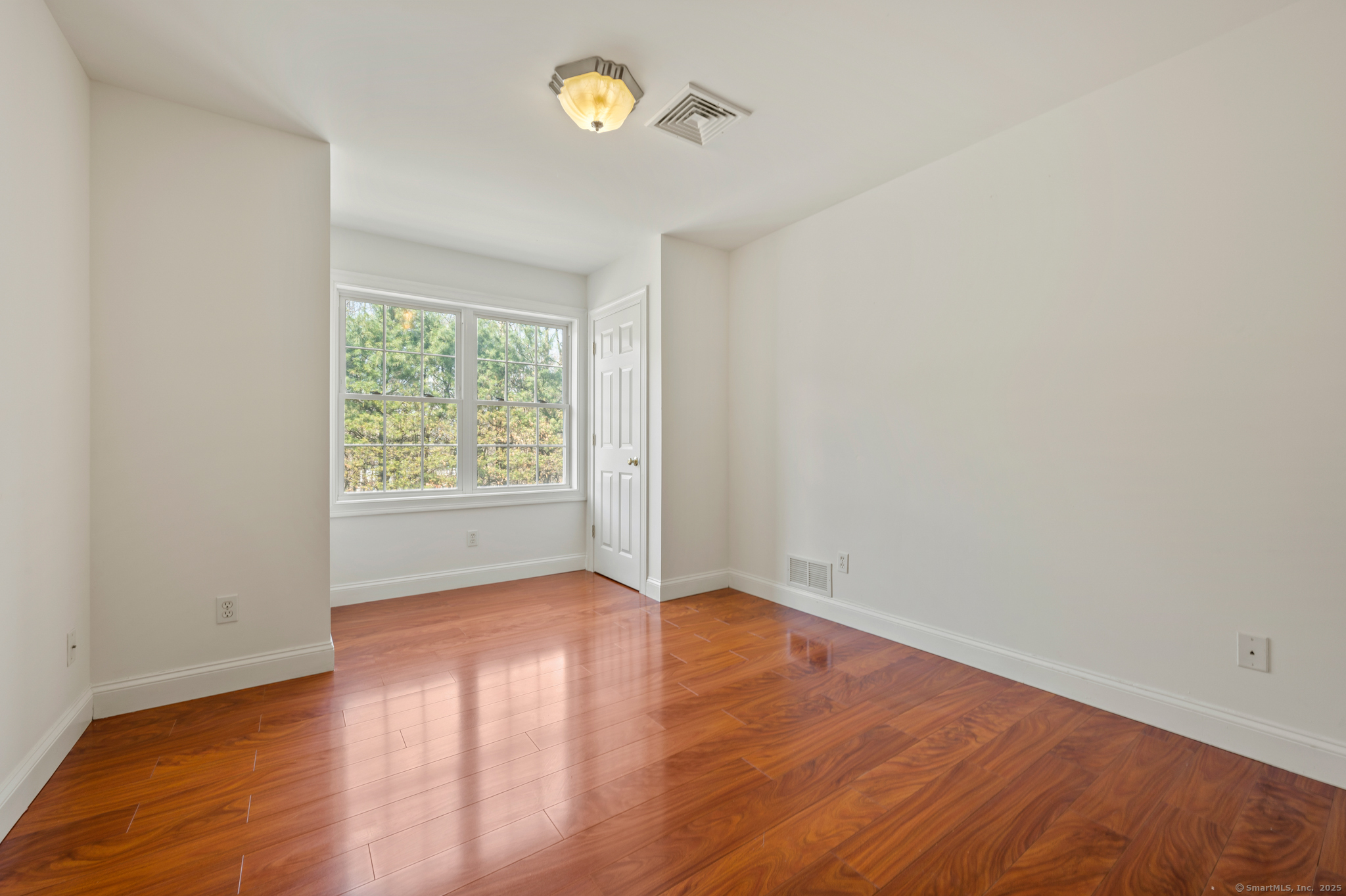4 Centerwood Road #4, Burlington, Connecticut image 33
