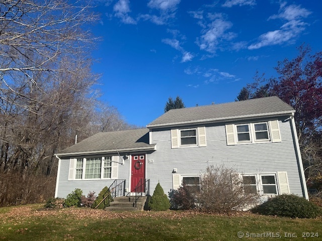 Rental Property at 674 Horse Pond Road, Madison, Connecticut - Bedrooms: 3 
Bathrooms: 2 
Rooms: 5  - $2,800 MO.