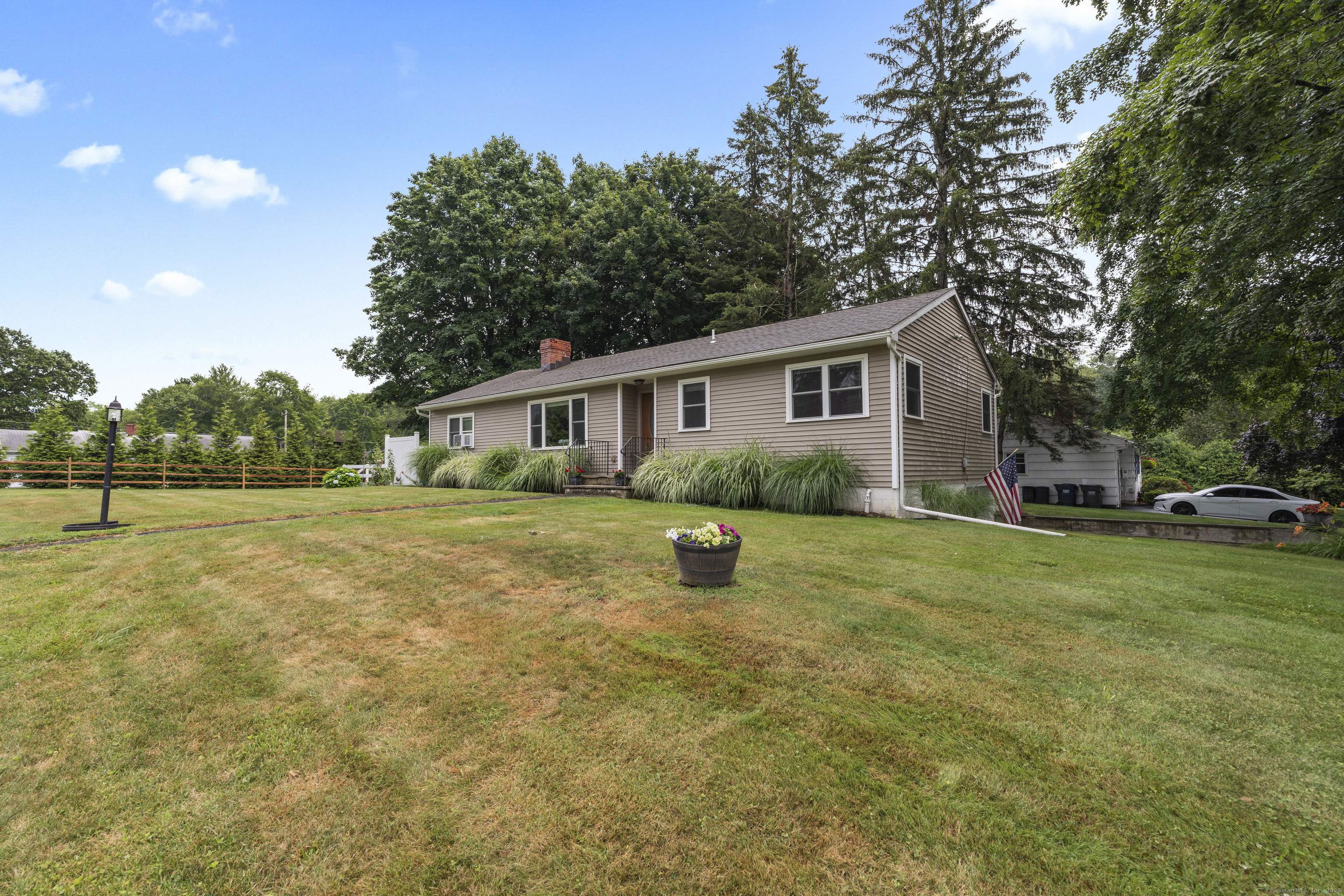 4 Sunny Acres Road