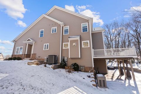 Tiny photo for 20 Brookview Circle #20, Bristol, CT 06010 (MLS # 24143419)