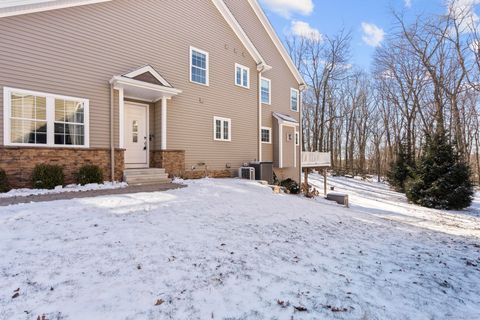 Tiny photo for 20 Brookview Circle #20, Bristol, CT 06010 (MLS # 24143419)