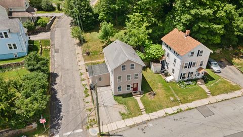 A home in New London