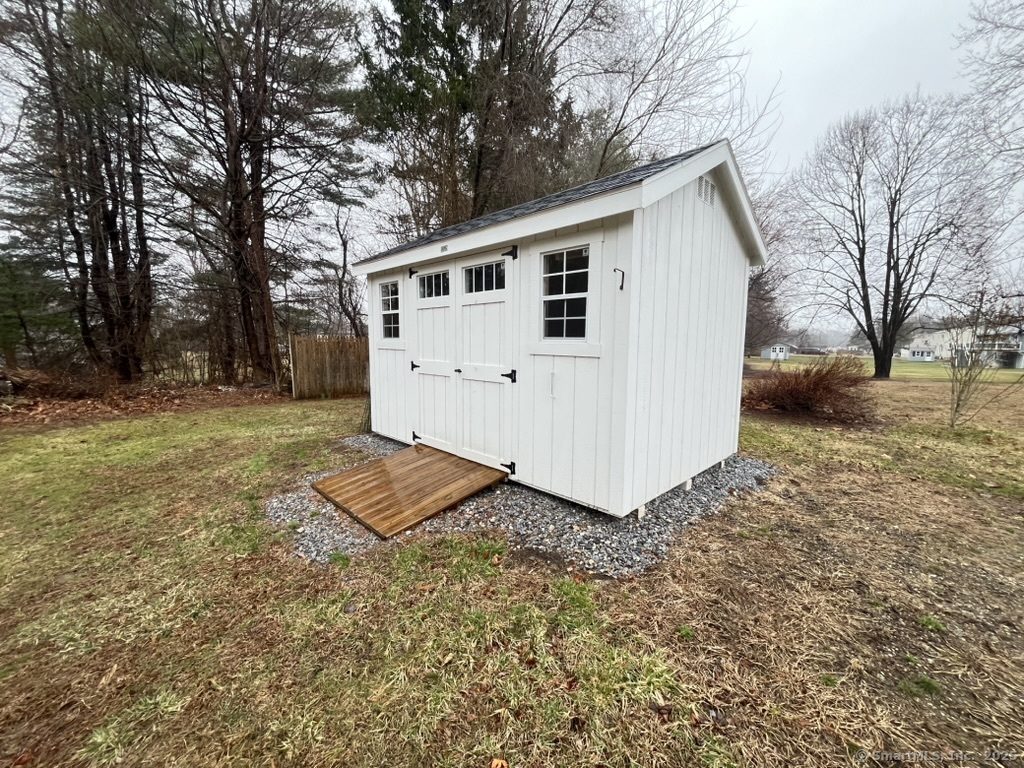 37 North Road, East Granby, Connecticut image 23