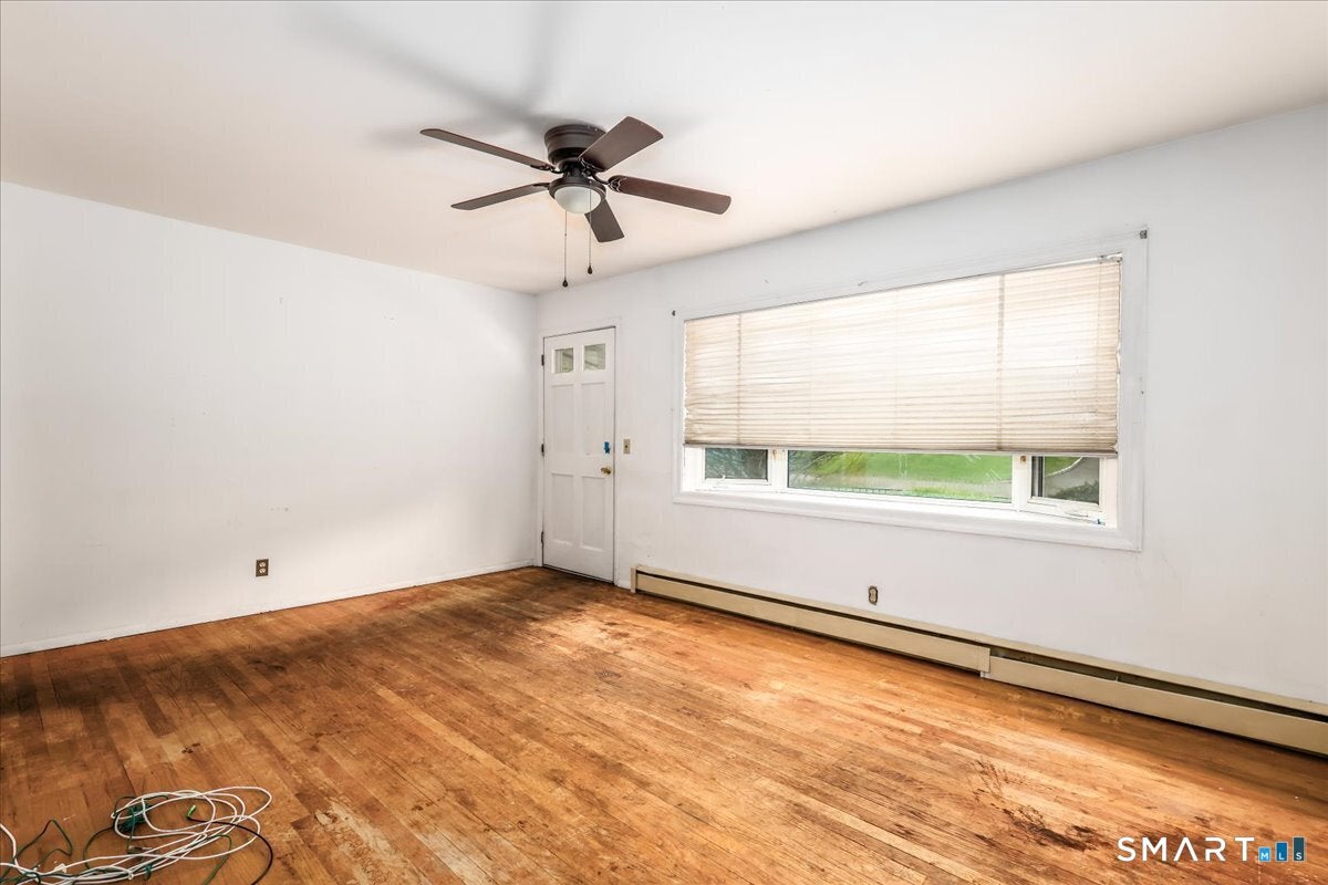 25 Meadowbrook Road