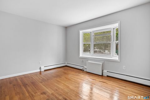 Tiny photo for 240 Sunnyridge Avenue #APT 63, Fairfield, CT 06824 (MLS # 24150488)