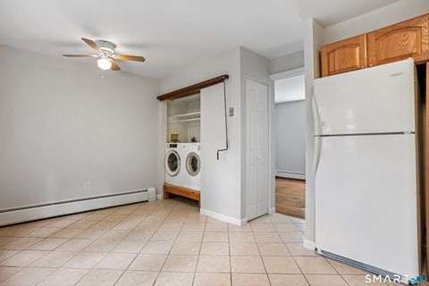 Tiny photo for 240 Sunnyridge Avenue #APT 63, Fairfield, CT 06824 (MLS # 24150488)