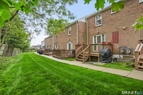 Tiny photo for 240 Sunnyridge Avenue #APT 63, Fairfield, CT 06824 (MLS # 24150488)