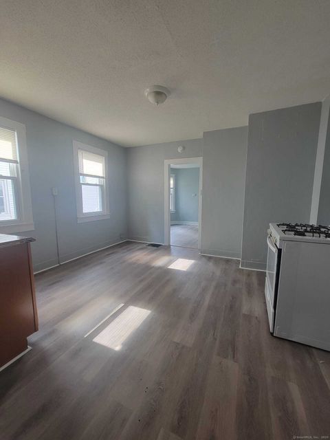 Tiny photo for 29 City Avenue #1, New Britain, CT 06051 (MLS # 24123297)