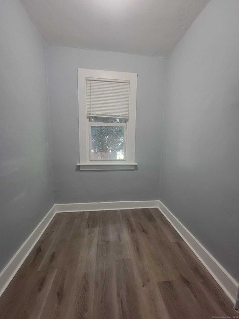 Tiny photo for 29 City Avenue #1, New Britain, CT 06051 (MLS # 24123297)