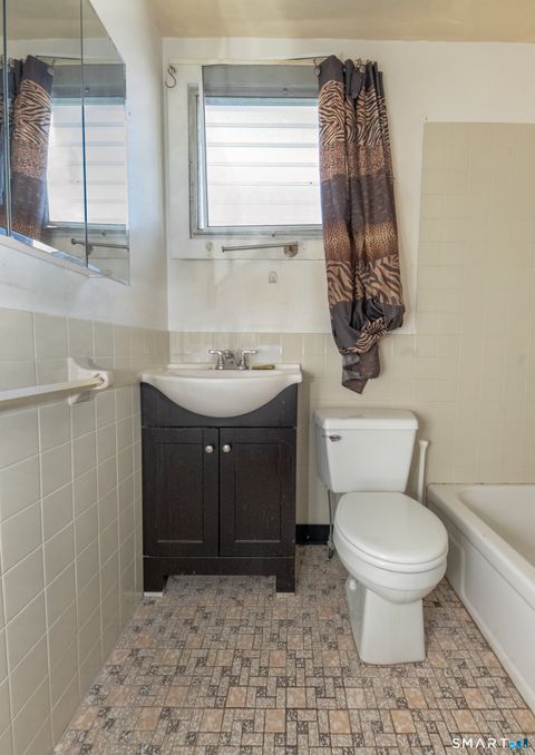 Tiny photo for 111 Pine Street, New Haven, CT 06513 (MLS # 24145219)