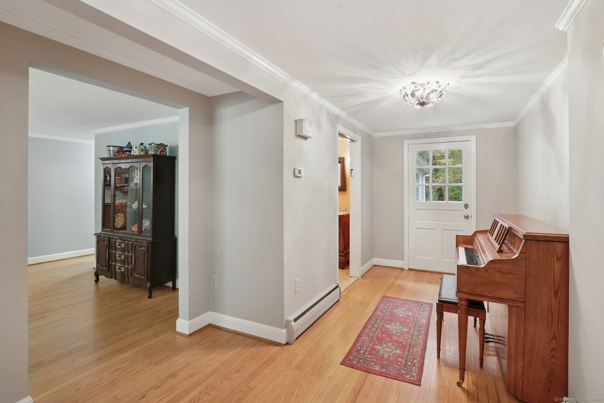 107 West Mountain Road