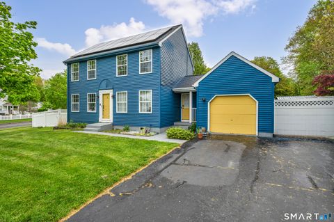 Photo of 5 Bentley Drive, Manchester, CT 06040 (MLS # 24176010)