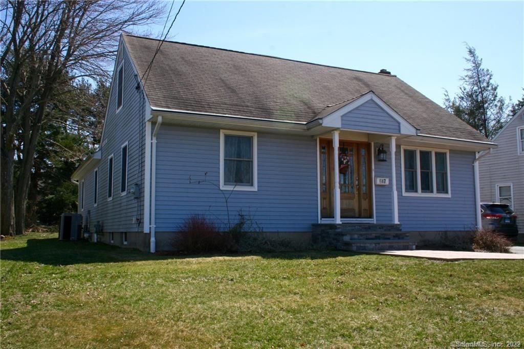 Photo of 647 New Haven Avenue, Milford, CT 06460 (MLS # 24175143)