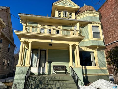 Tiny photo for 1537 Chapel Street #2, New Haven, CT 06511 (MLS # 24157664)