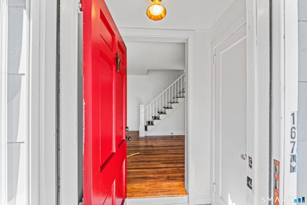 Photo of 167 Hollow Tree Ridge Road, Darien, CT 06820 (MLS # 24156309)