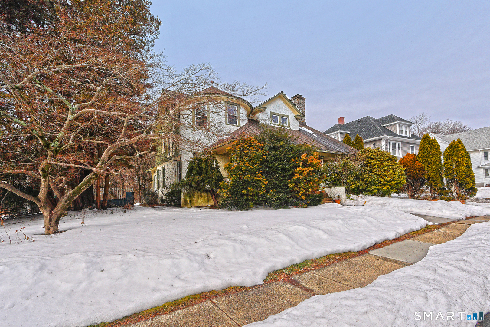 207 Westfield Avenue