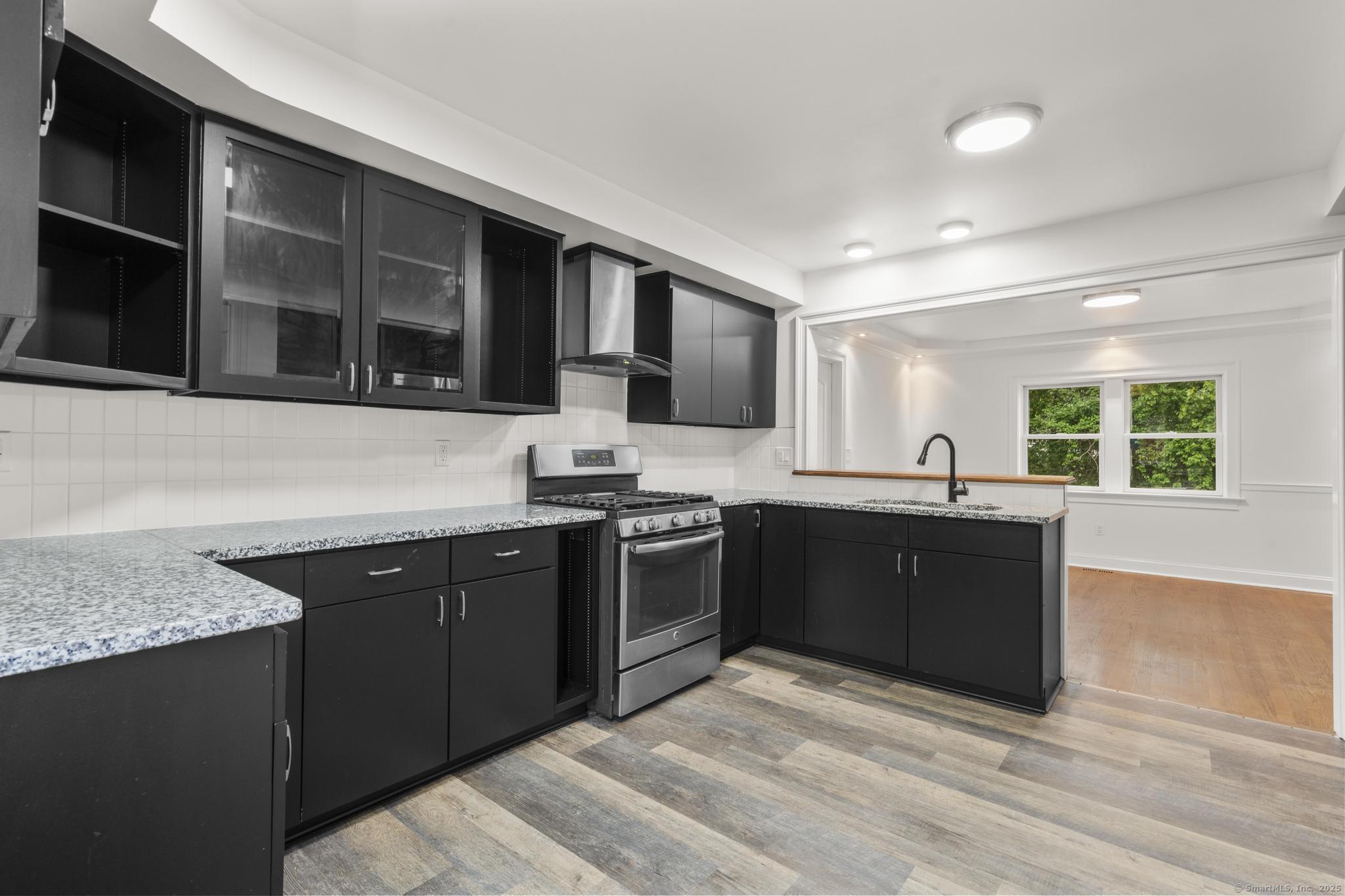 38 Bronson Street, Waterbury, Connecticut image 13