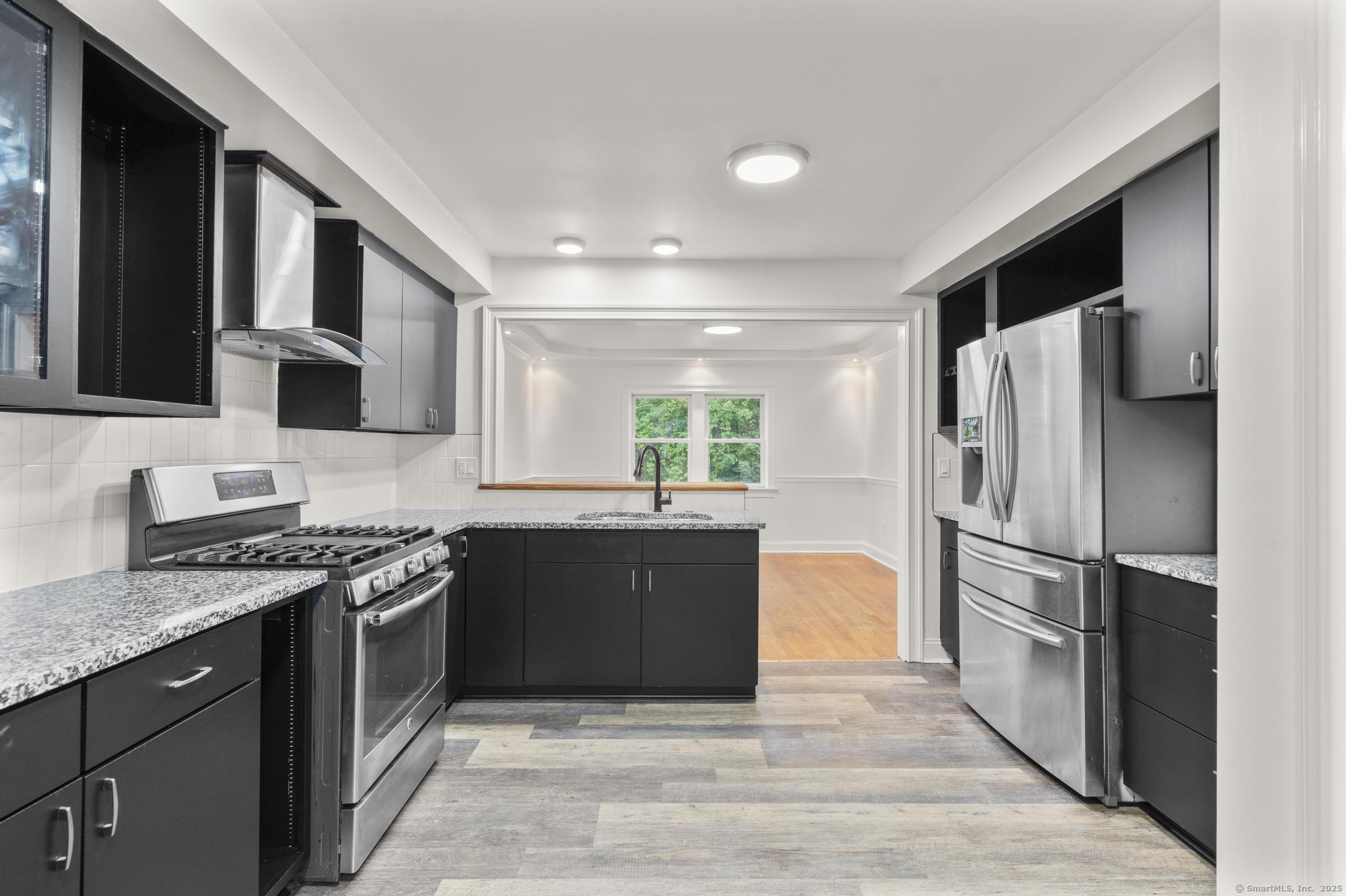 38 Bronson Street, Waterbury, Connecticut image 12