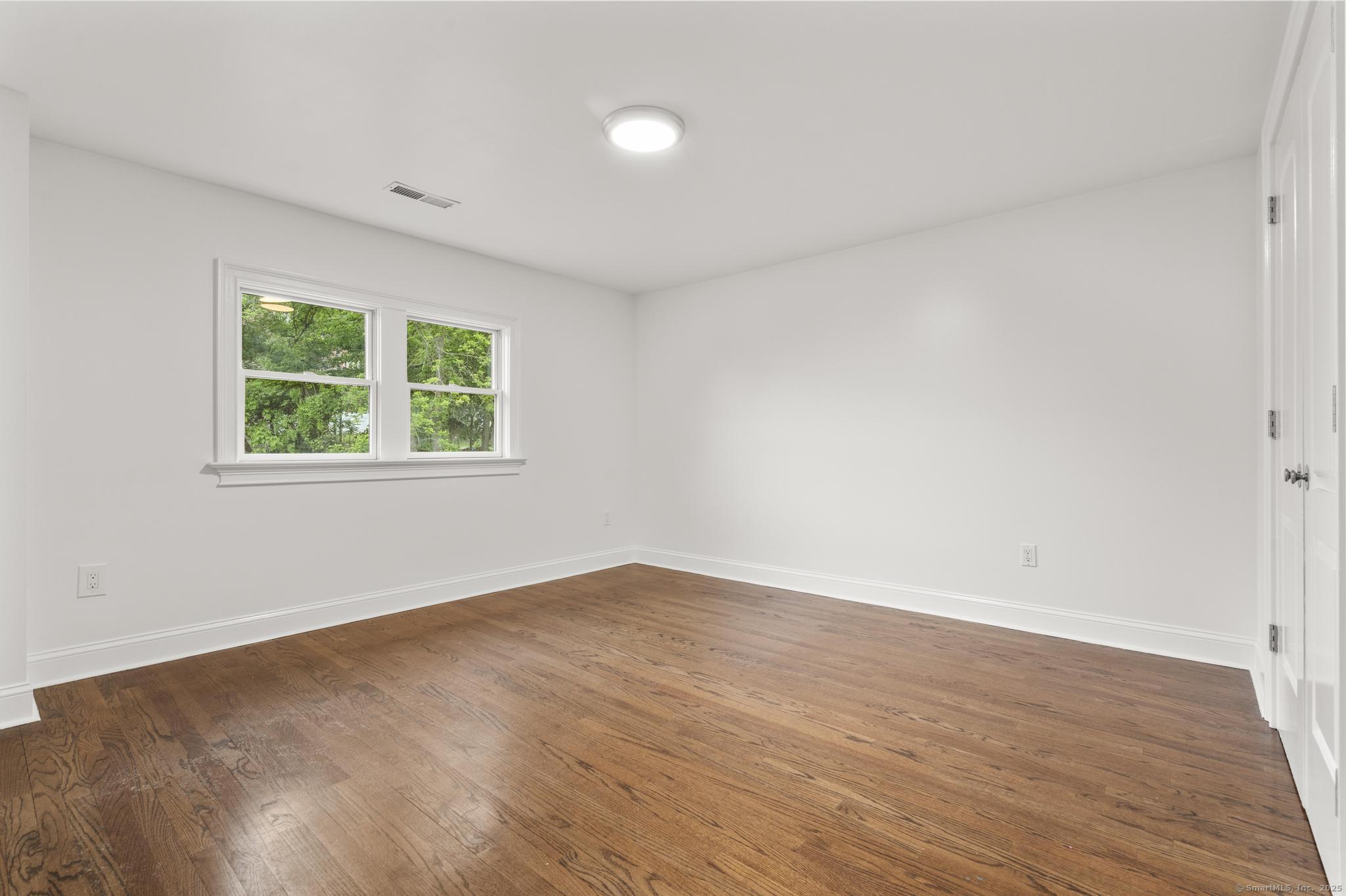 38 Bronson Street, Waterbury, Connecticut image 23