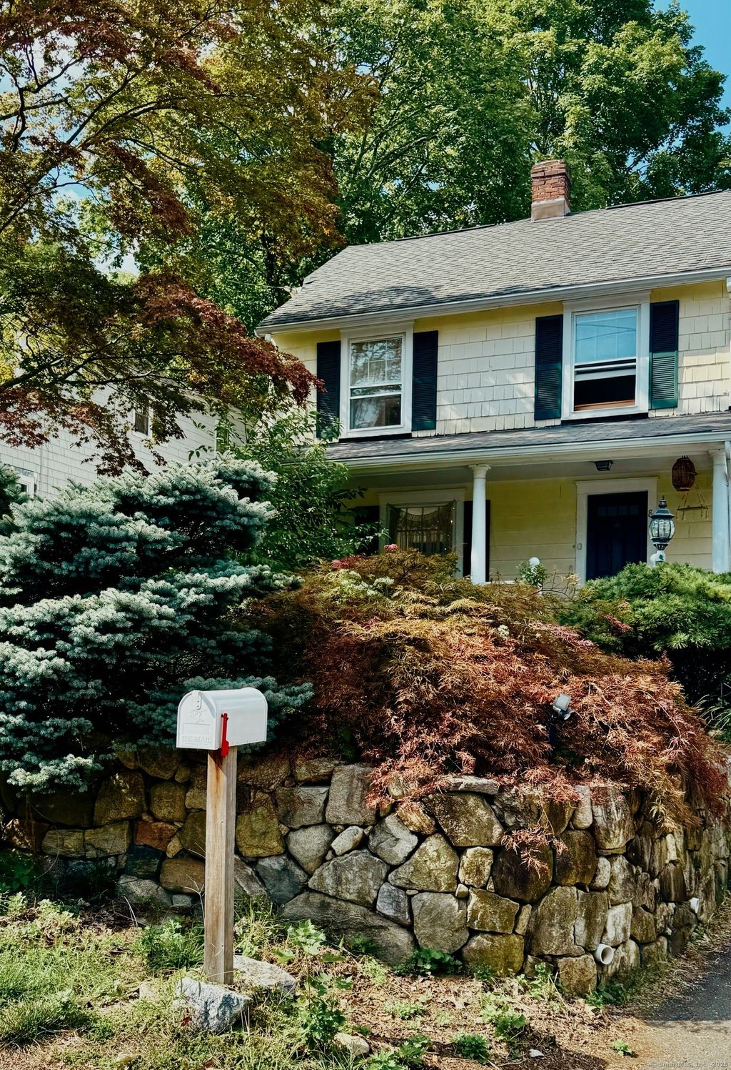 Photo of 89 Richmond Hill Road, New Canaan, CT 06840 (MLS # 24126597)