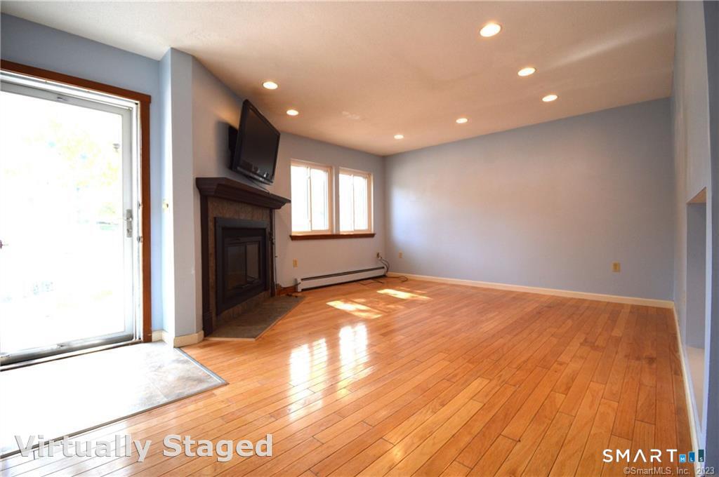 60 Old Town Road 194