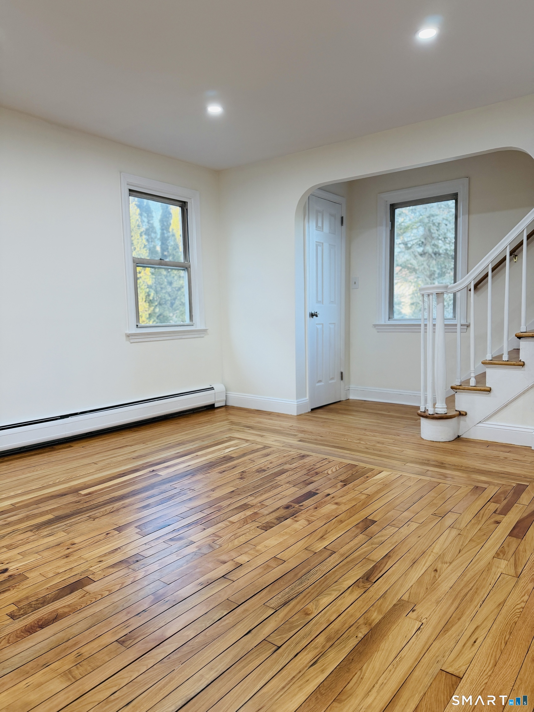 2672 Broadbridge Avenue