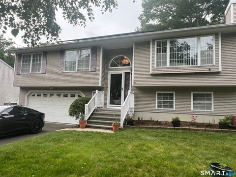 Photo of 81 Perry Merrill Drive, West Haven, CT 06516 (MLS # 24179782)
