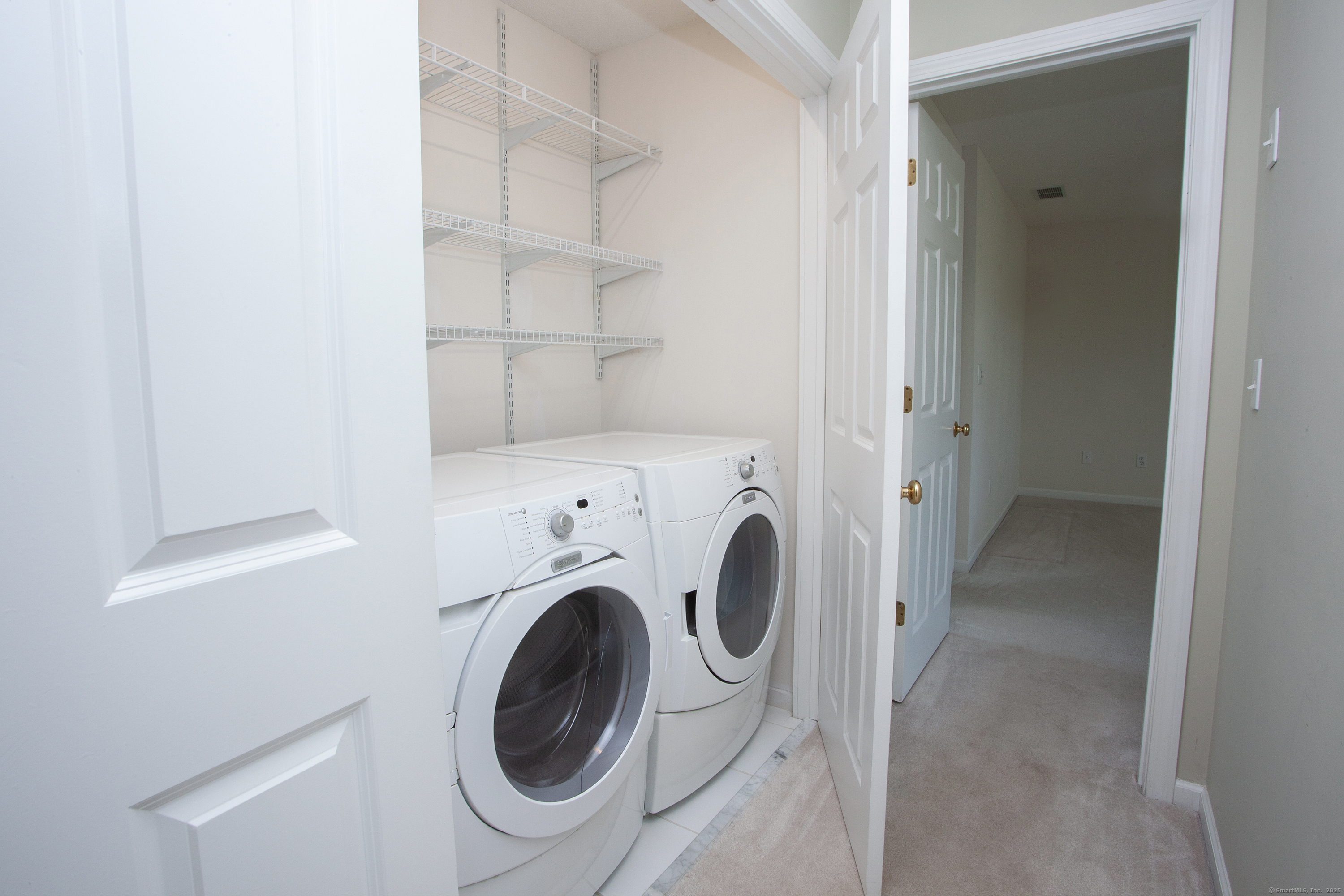 315 Briarwood Drive, Manchester, Connecticut image 22
