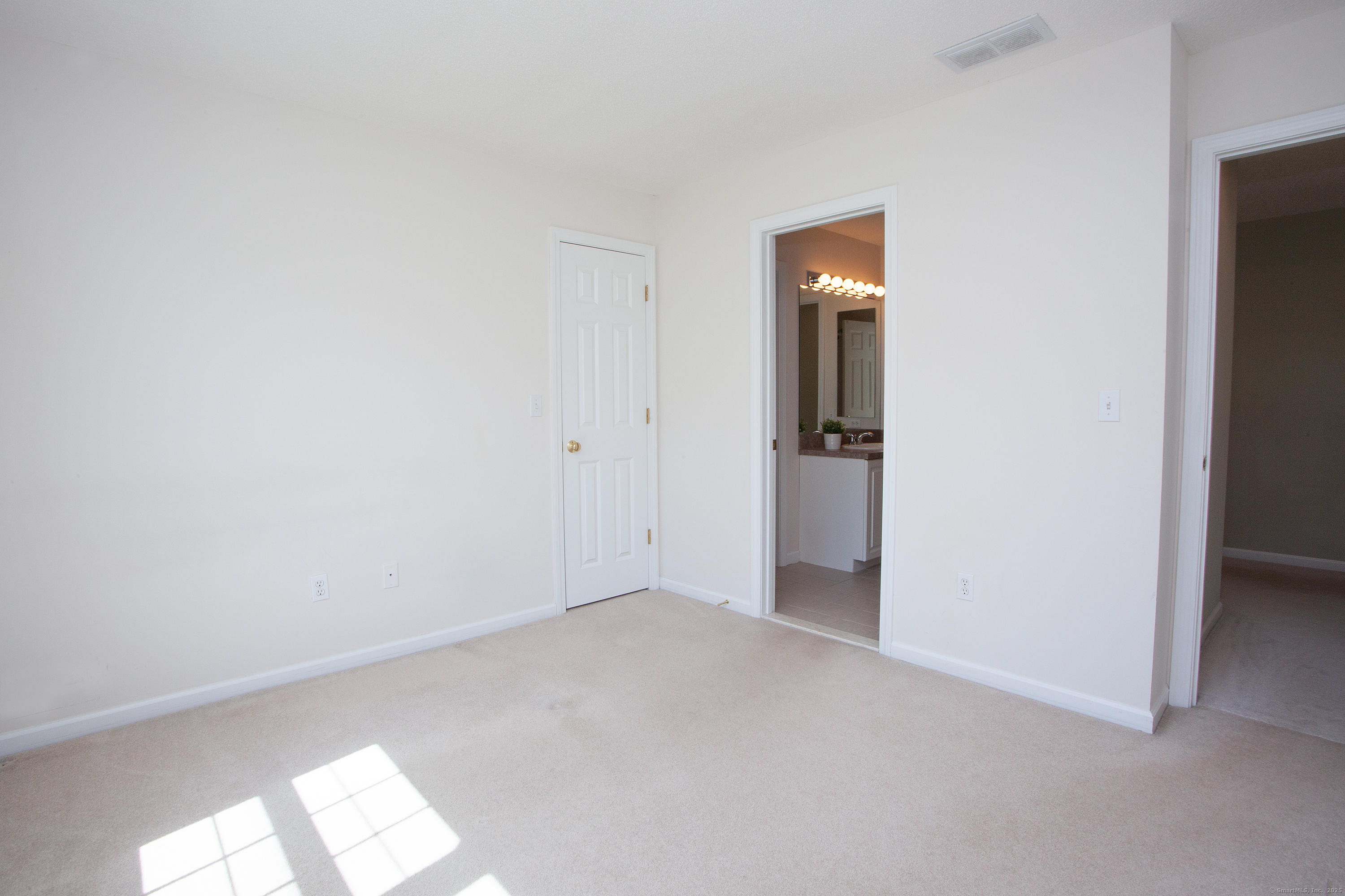 315 Briarwood Drive, Manchester, Connecticut image 24