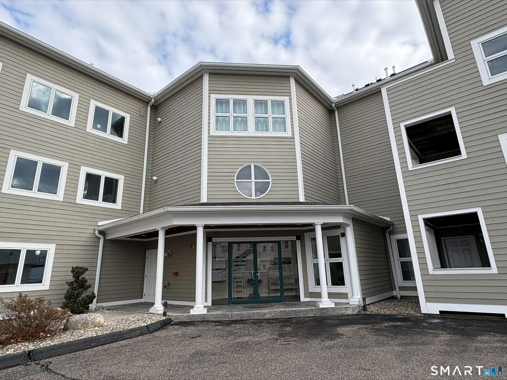 Photo of 12 Naugatuck Avenue #APT A7, Milford, CT 06460 (MLS # 24148574)