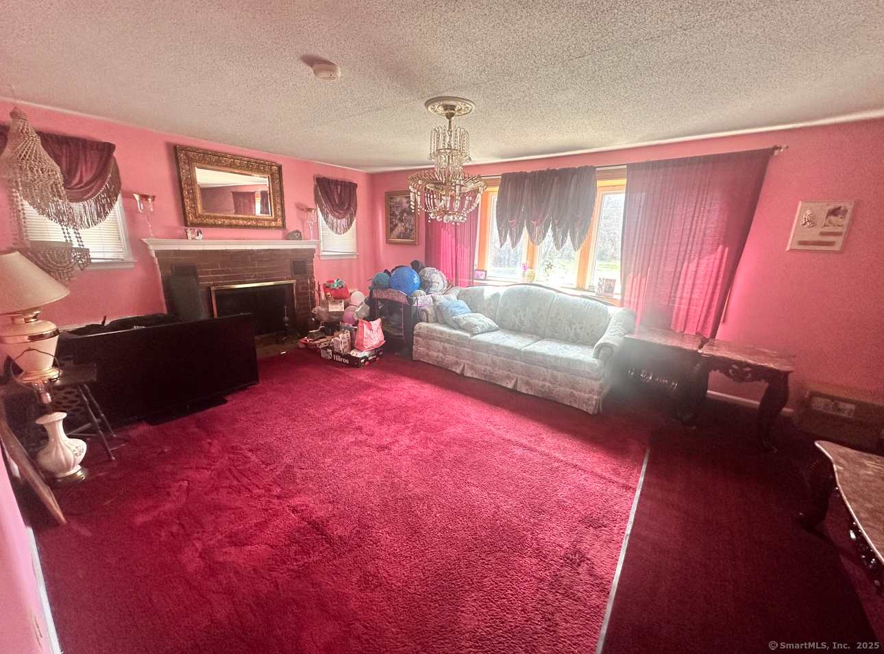 18 Walsh Street, Bloomfield, Connecticut image 4